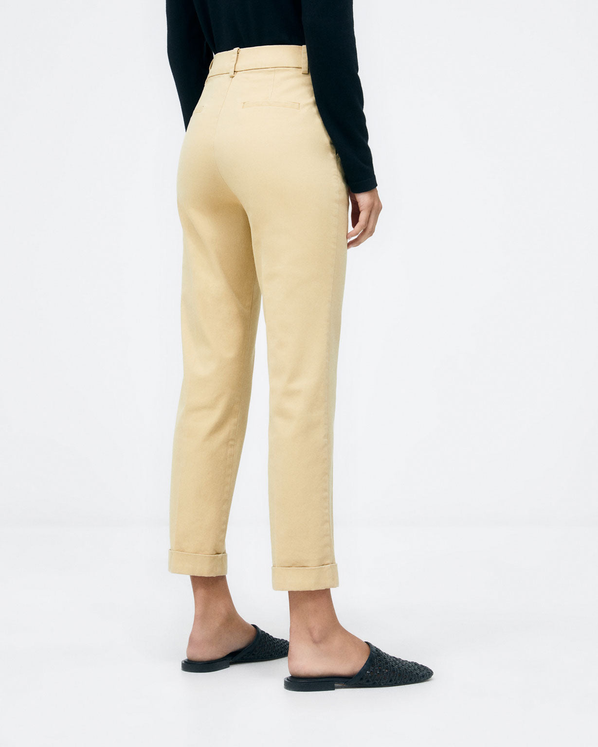 PANTALONI CHINO