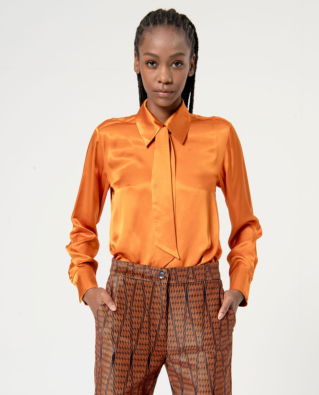PANTALONI CON MINI LOSANGHE