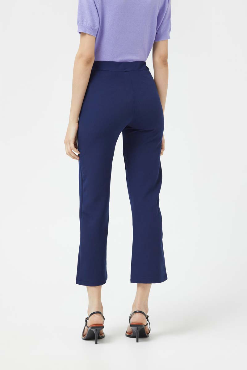 PANTALONI CAPRI