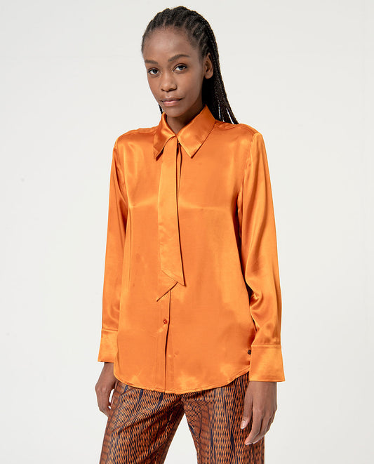 CAMICIA CON FIOCCO