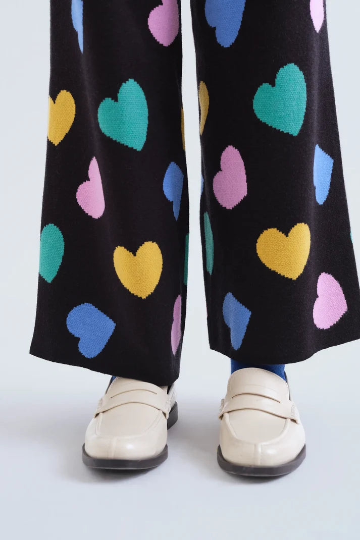 PANTALONI IN MAGLIA JACQUARD STAMPA CUORI