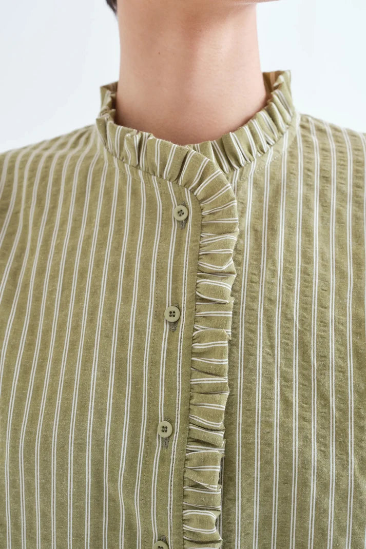 CAMICIA COREANA CON VOLANT